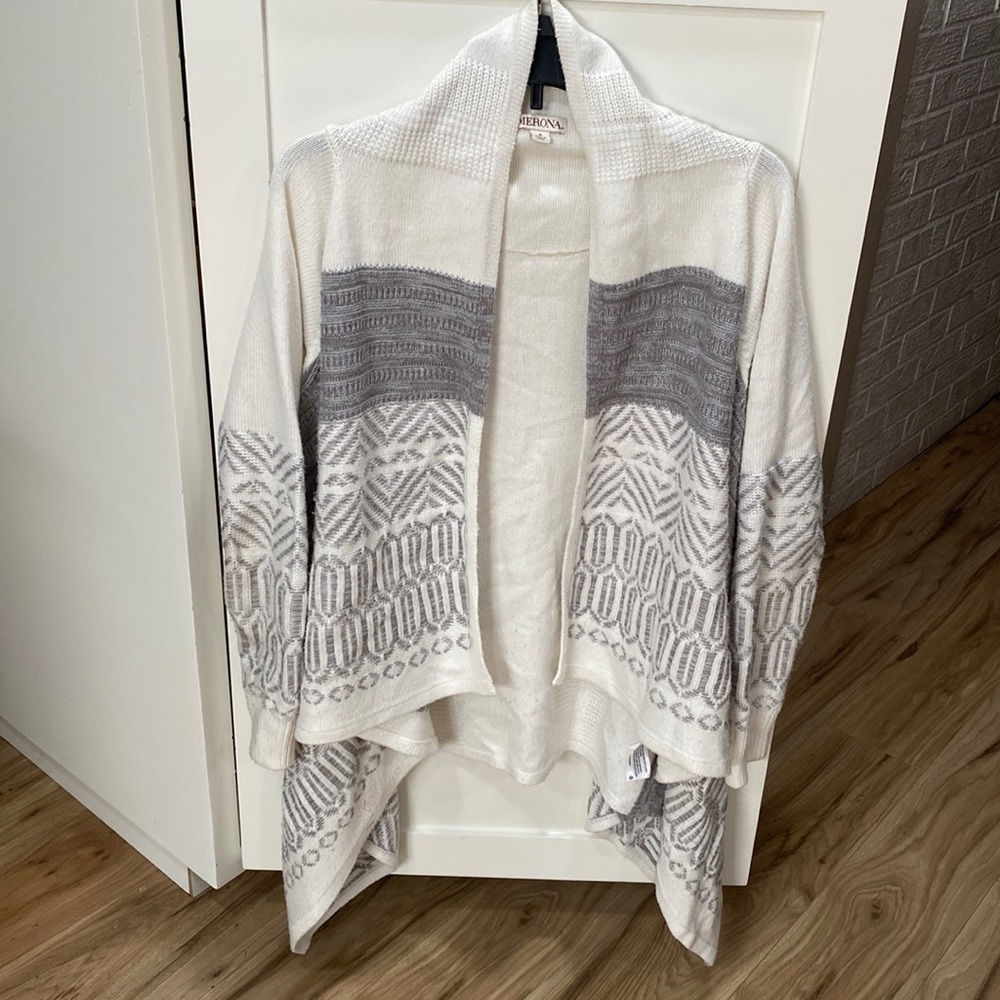 Merona Gray and White Open Cardigan